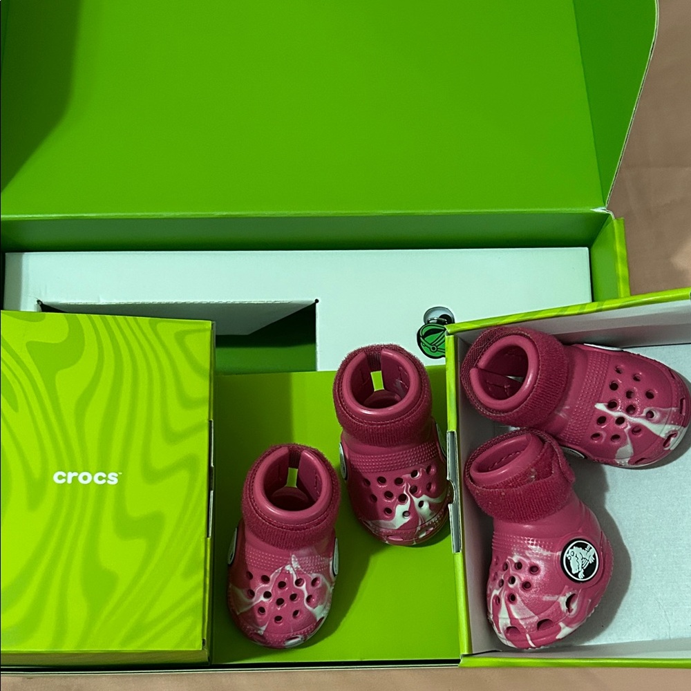 CROCS for Dogs Pink Marble Clog Sandals